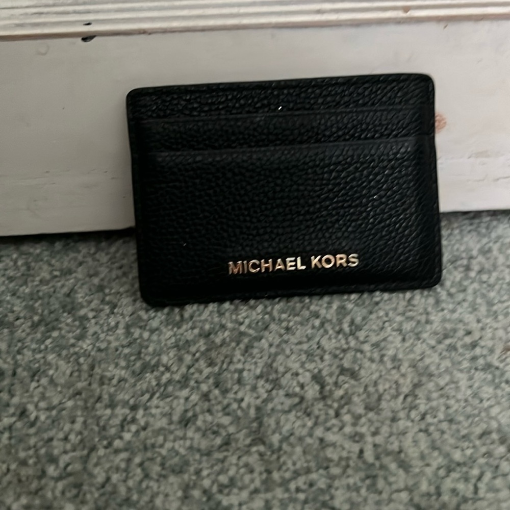 *USED* *Great Condition* Michael Kors Leather Card Case!